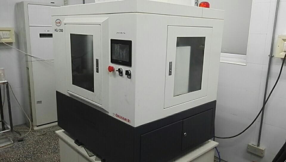 超精密金刚石线切割机 1