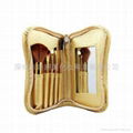 XINYANMEI Manufactury Supply 5PCS luxuriously soft Mini Brush Set with mirror 1