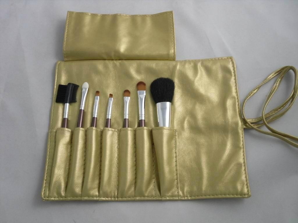 Manufacturers Beginners apply tools 7 pcs Wooden/Plastic handle makeup brush 3
