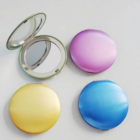 XINYANMEI Cosmetic Iron Round Compact Mirror Can OEM/ODM