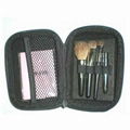 Manufacturers  supply MINI 4 sets of cosmetic brush Gift makeup brush 1