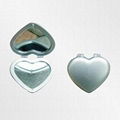 XINYANMEI Cosmetic Plastic Heart Shaped Cosmetic Mirror  Can OEM/ODM
