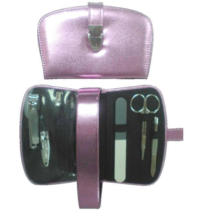 XINYANMEI Supply Promotion Attractive Manicure Set Can OEM/ODM