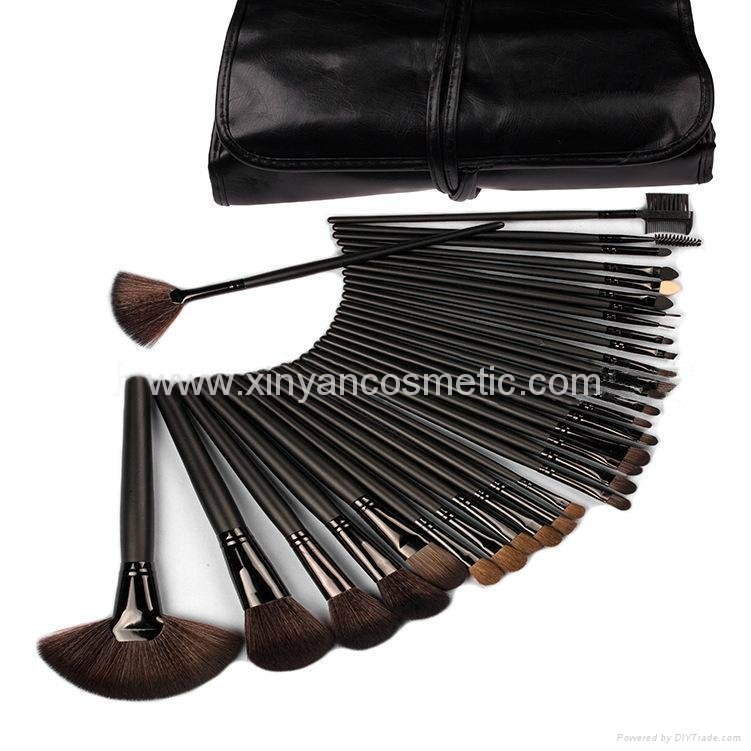 Manufacturer OEM Full set of professional tools 32 makeup brush black