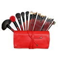 Red 24piece  Makeup Brush Set  china OEM factory 1