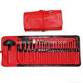 Red 24piece  Makeup Brush Set  china OEM factory 2