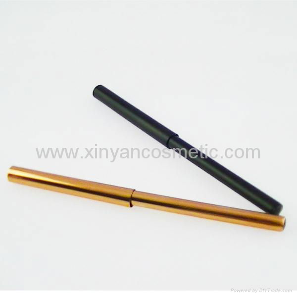 Manufactor OEM With Cover Automatic Retraction High-grade Portable Lipbrush  2