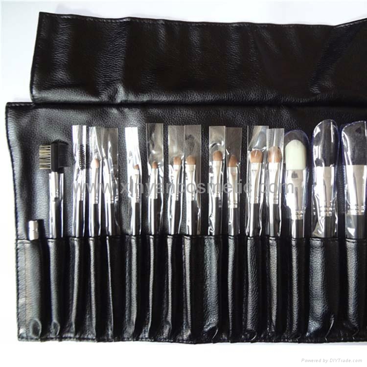 18PCS Makeup Brush Set Makeup artist professional tools XYPS019