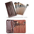 Manufactury Supply Travel Cosmetic Brush Set -10pcs Can OEM/ODM