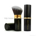 Factory OEM soft shrink type portable multifunction cosmetic brush With a lid 2