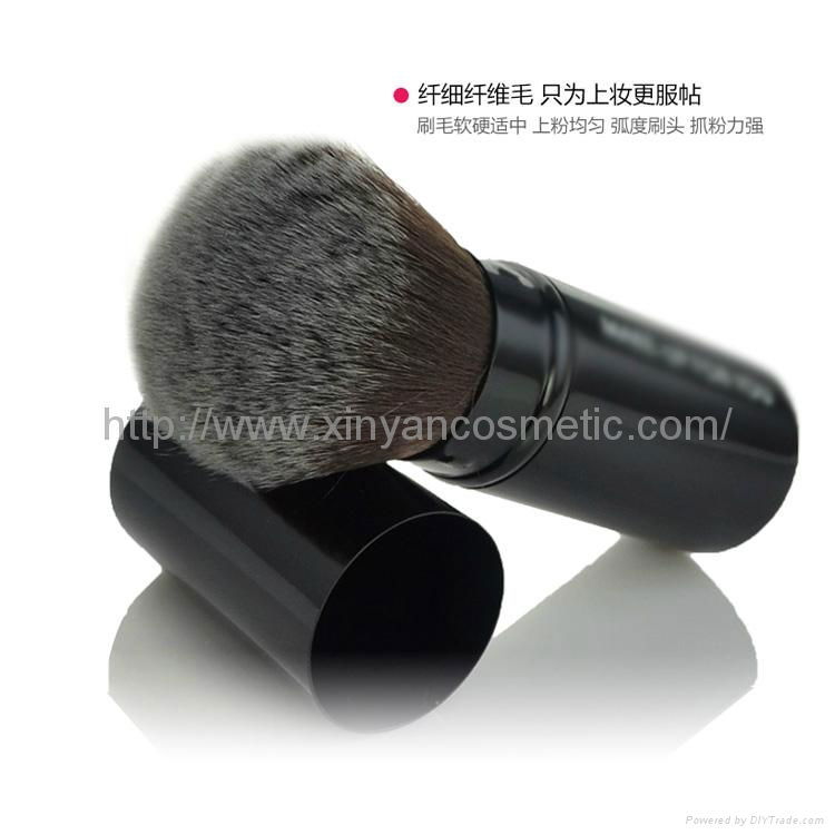 Factory OEM soft shrink type portable multifunction cosmetic brush With a lid 5
