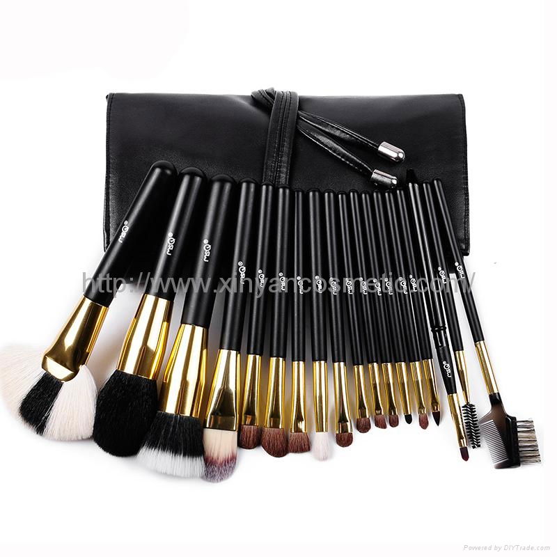 Manufacturer OEM/ODM 18 animal hair professional makeup brush set 3