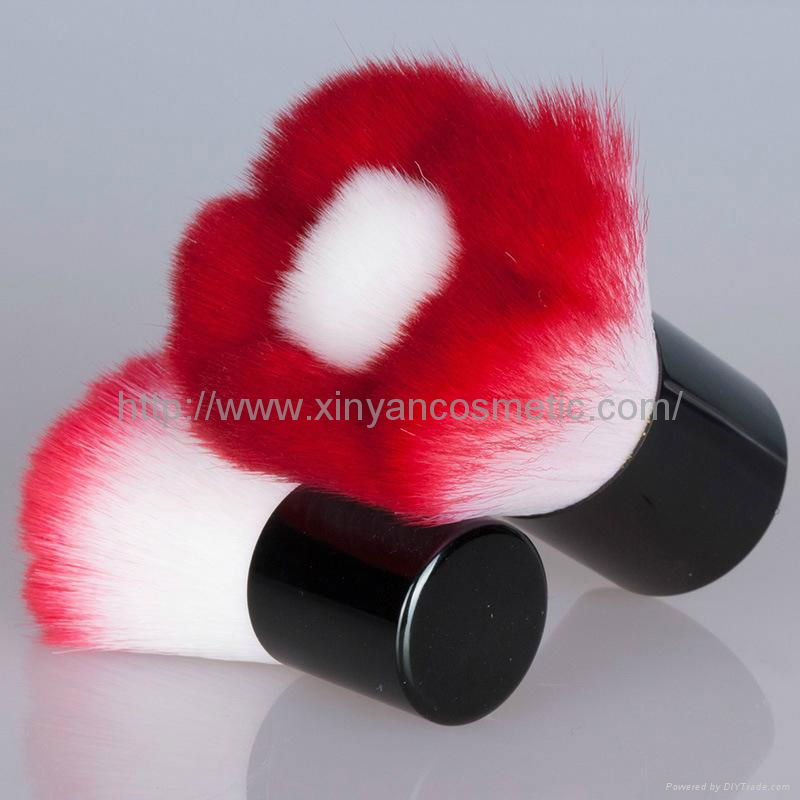 Manufactury Supply Flower Kabuki Powder Brush  Halloween Gift Idea 3