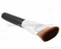 Manufacturer supply Black wooden handle Man-made fiber Single Foundation Brush