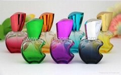 新妍美供应15ml苹果款香水瓶 彩色玻璃喷雾瓶 铝喷头 空瓶 香水分装瓶