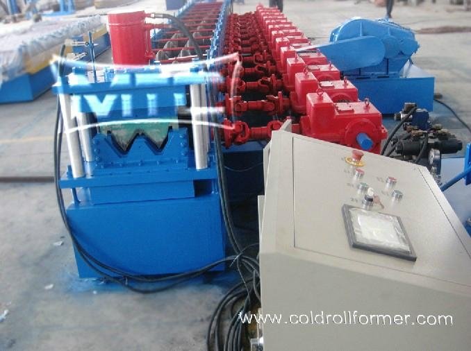 Highway Guardrail Roll Forming Machine 4