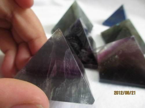 natural fluorite stone carving products 3