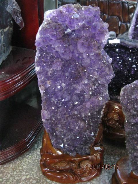 natural amethyst clusters 2