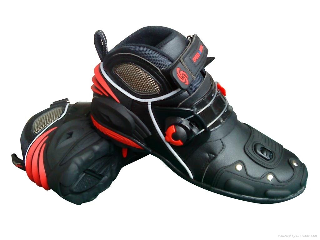 Motorcycle boots 3