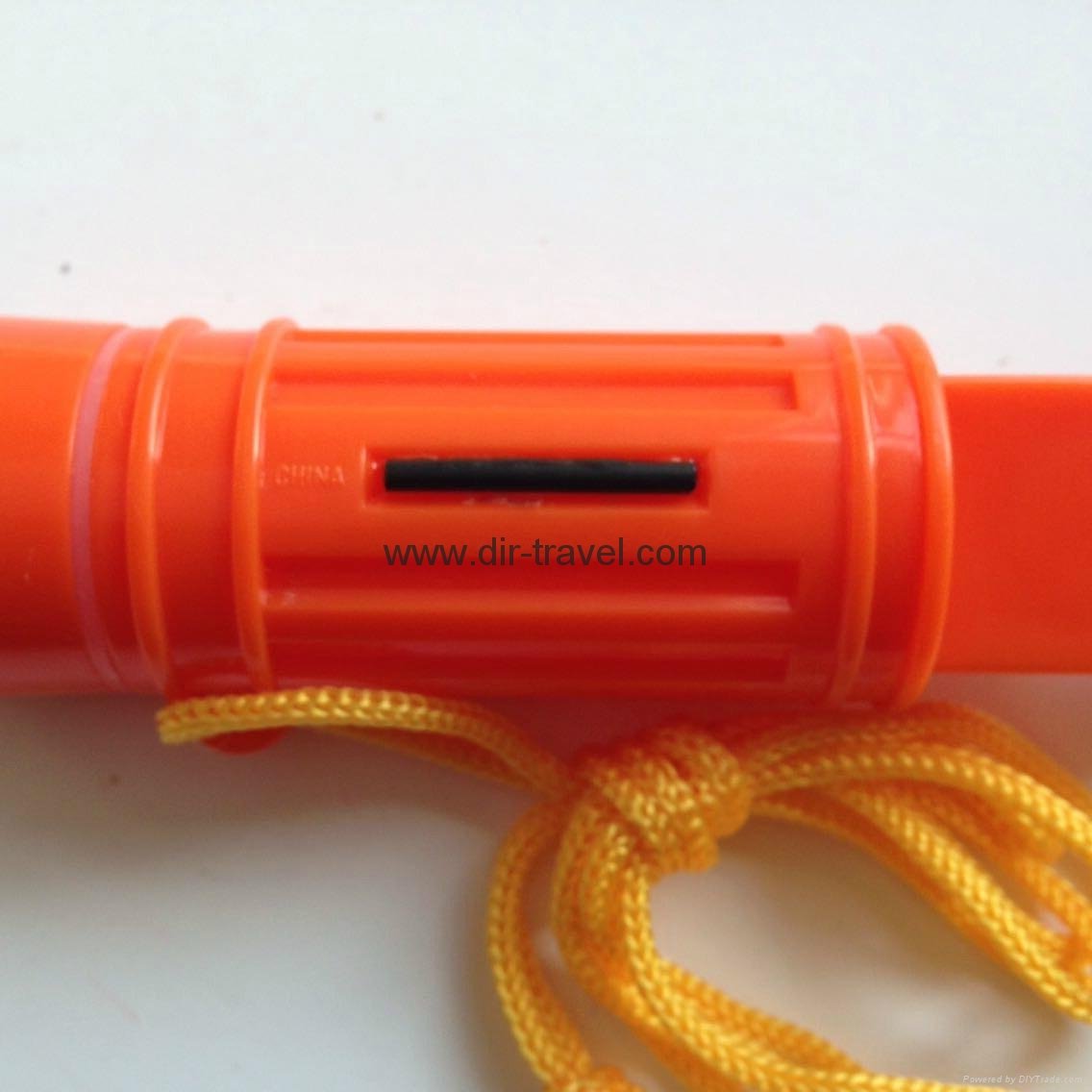 multifunctional survival whistle 3