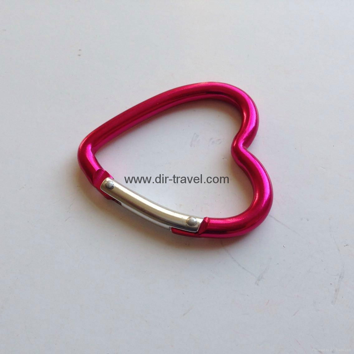 High Quality Cheap Heart Shape Aluminum Carabiner Keychain Bulk Sale 3