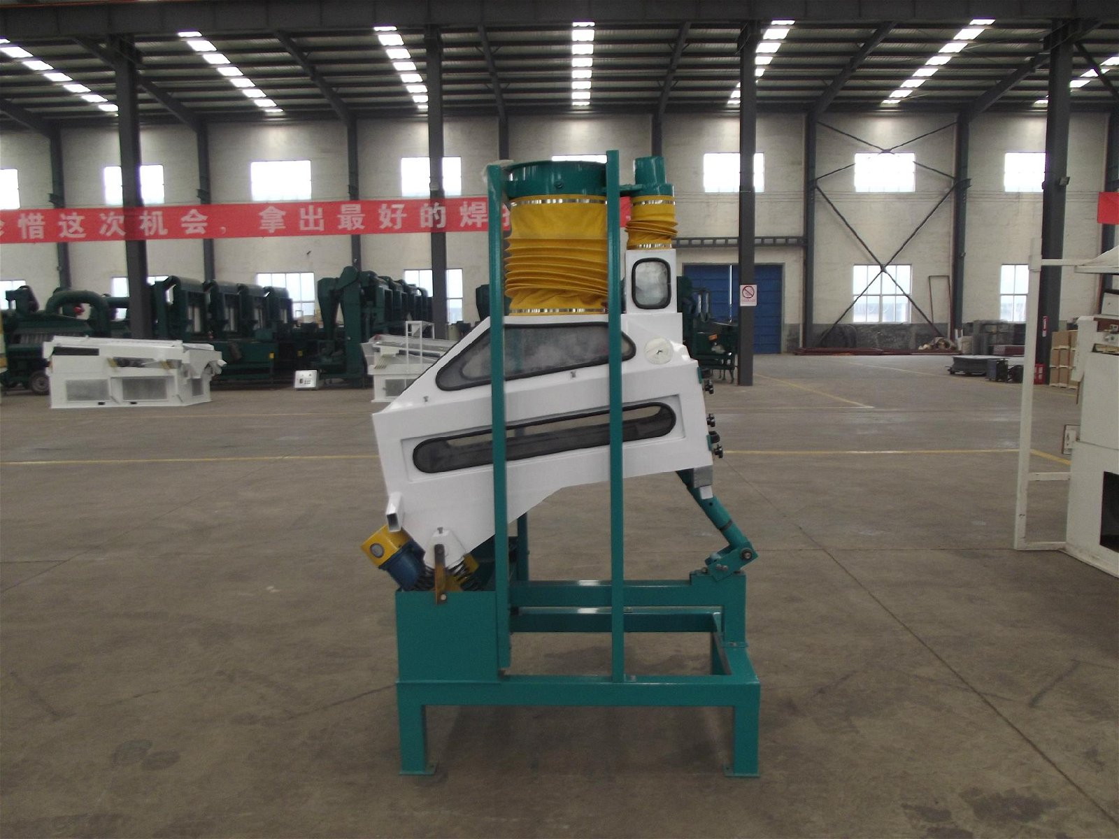 TQSF-60 Rice Paddy Destoner/Stone Removing Machine (agricultural machinery) 3