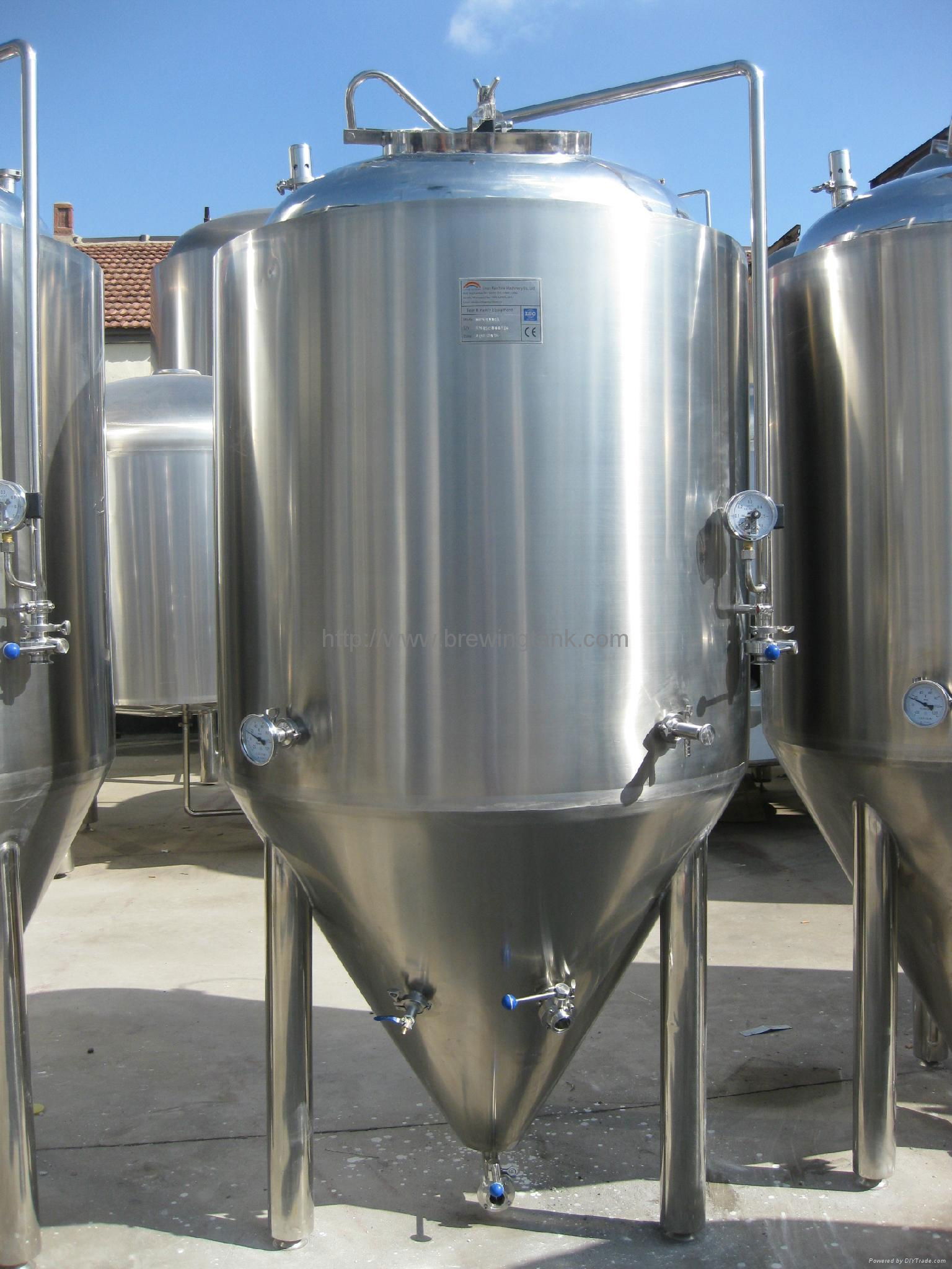 Conical fermentation tank , pilot beer fermenter 2