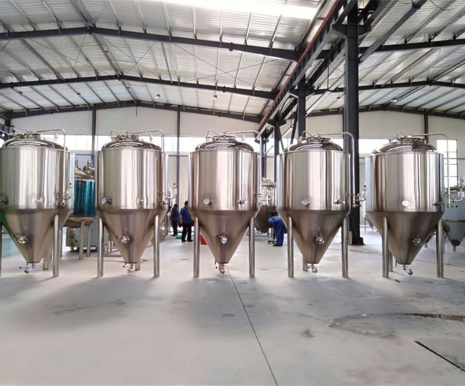 Glycol Jacket Fermentation Tank / Beer Fermenter/ Stainless Steel Conical Fermen