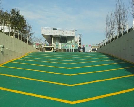 青島無振動防滑坡道地坪 2