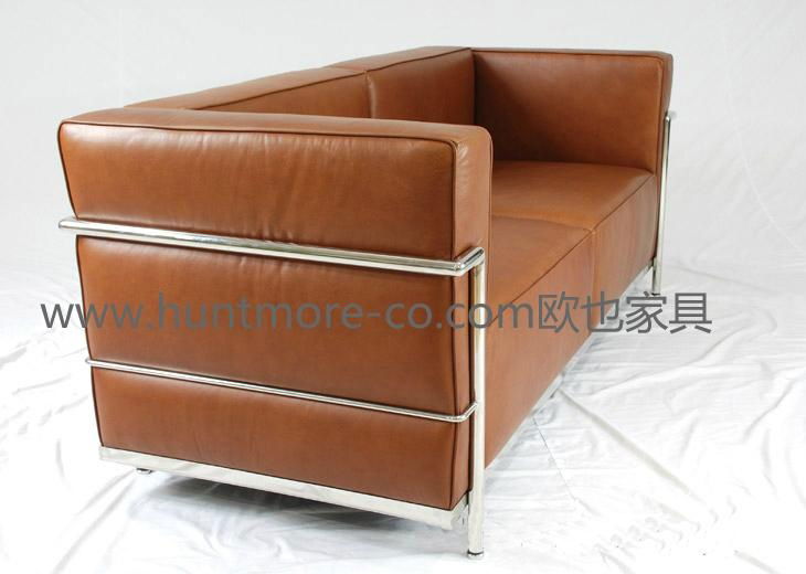 MAURICE LEATHER SOFA 2