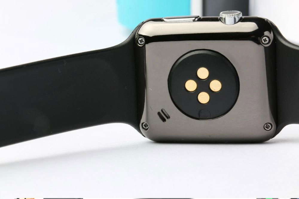 2015 New  Bluetooth Smart watch  free shipping 3