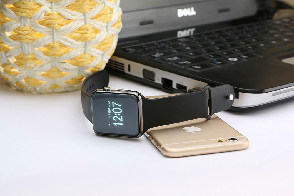 2015 New  Bluetooth Smart watch  free shipping 5