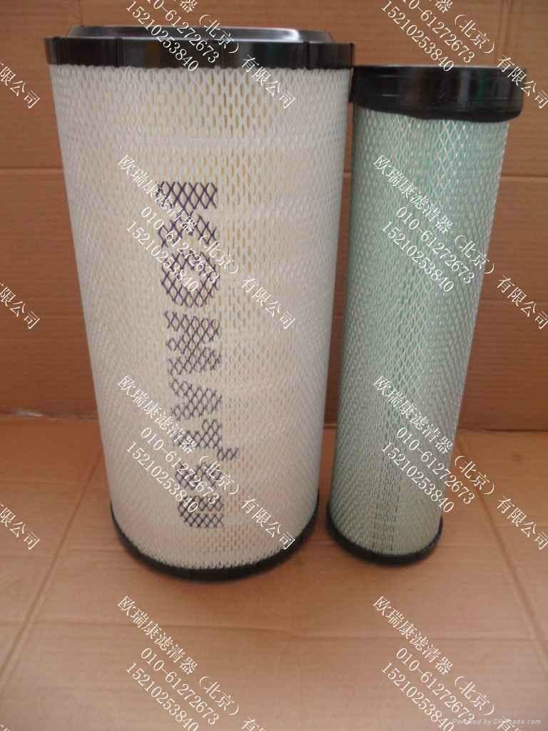 KOMATSU High-performance air filter Suitable for excvavtor,