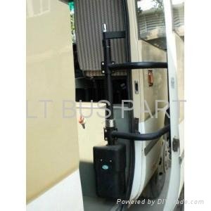 Pneumatic Swing Out Bus door System 2