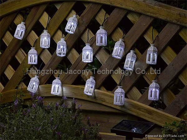 Outdoor solar holiday string light