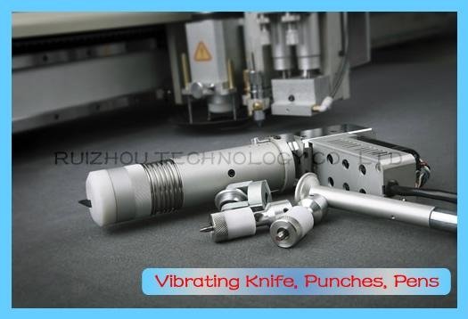 CNC Knife Dieless Leather Furniture Cutting Machine 4