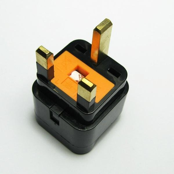 WD-7F  Britain Travel adapter  2