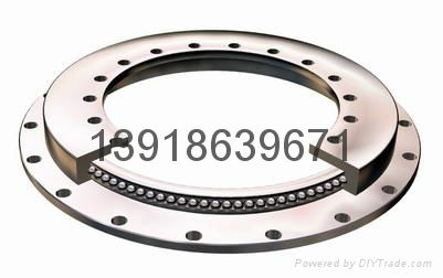 HITACHI EXCAVATOR Slewing bearing 4