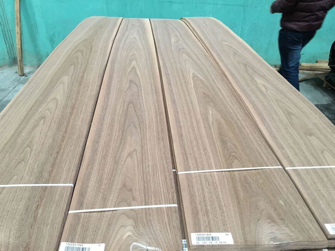 Amercian Walnut Wood Veneer Walnut Sliced Veneer Black Walnut Natural Veneer 2