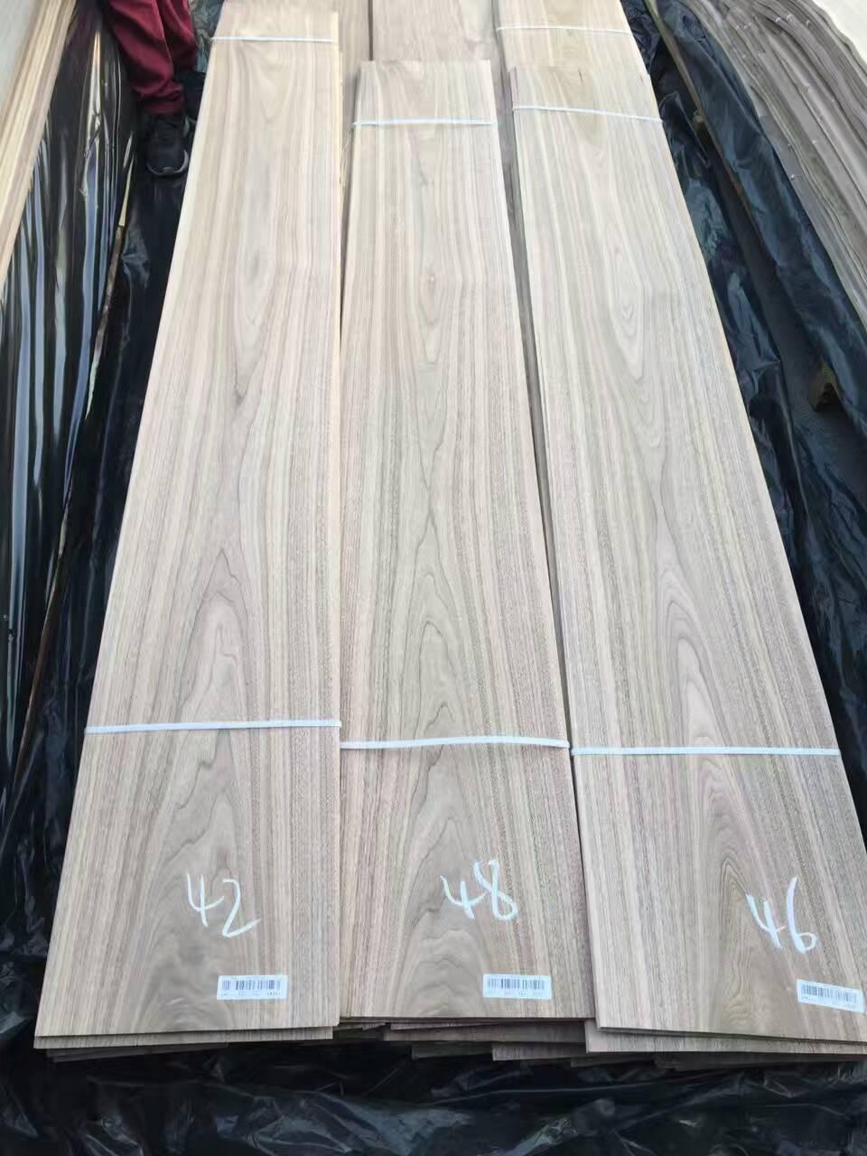 Amercian Walnut Wood Veneer Walnut Sliced Veneer Black Walnut Natural Veneer