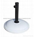 Simple circular section concrete Umbrella base 1