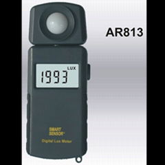 AR813照度計