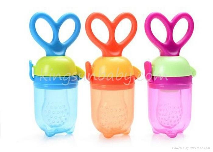 Baby Fruit Feeder Silicone Baby Teether Fresh Weaning Food Soother 2