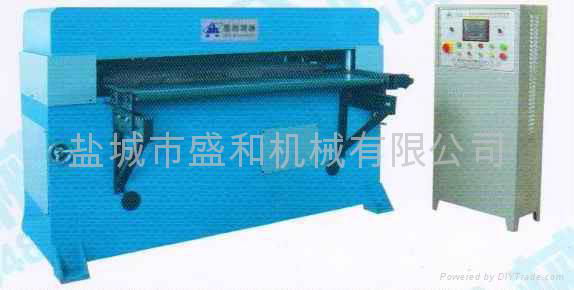 intelligent automatic precise four-column hydraulic cutting machine