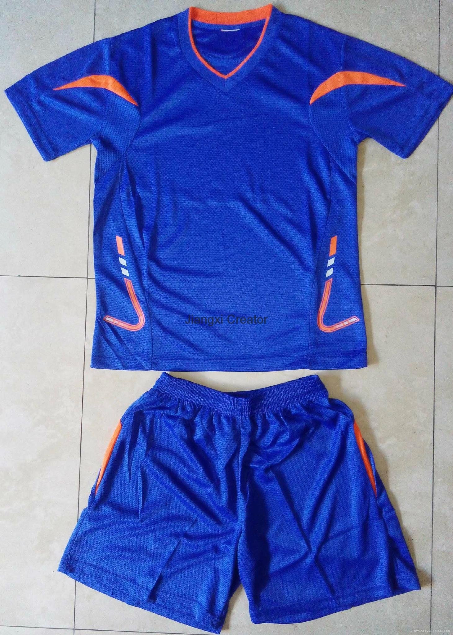Geburtstagsgeschenk 7# Mbappé Fußball Jersey Anzug für Kinder-Beruf Forward Athletes Jersey Unisex Trainingshemden Mesh Schnelltrocknend Kurzarm Fans Sweatshirt