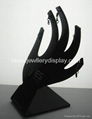  acrylic 5 fingered hand ring stand 1