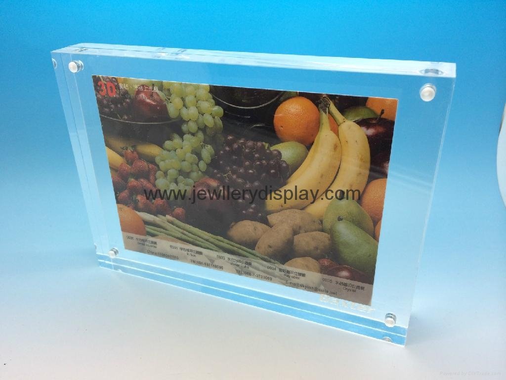 Acrylic photo frame with magnet