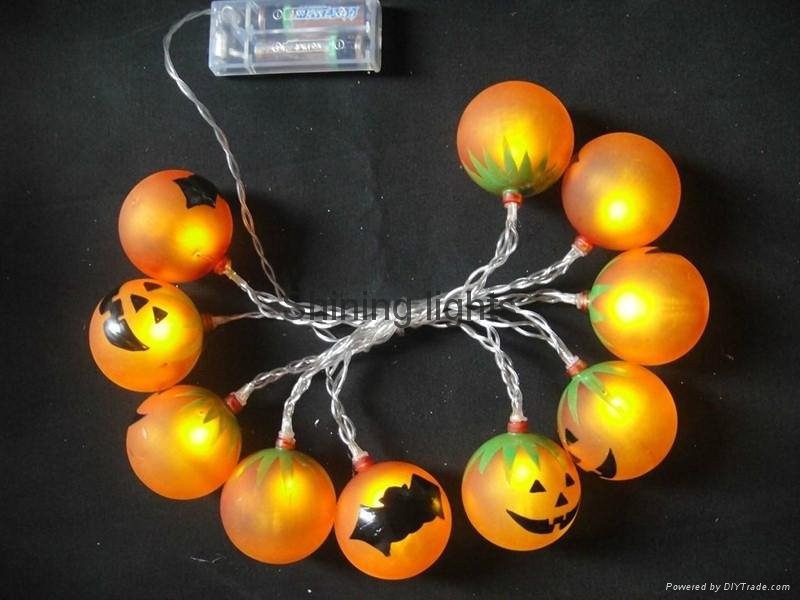 LED light with Halloween decoration by battery operated lighting 