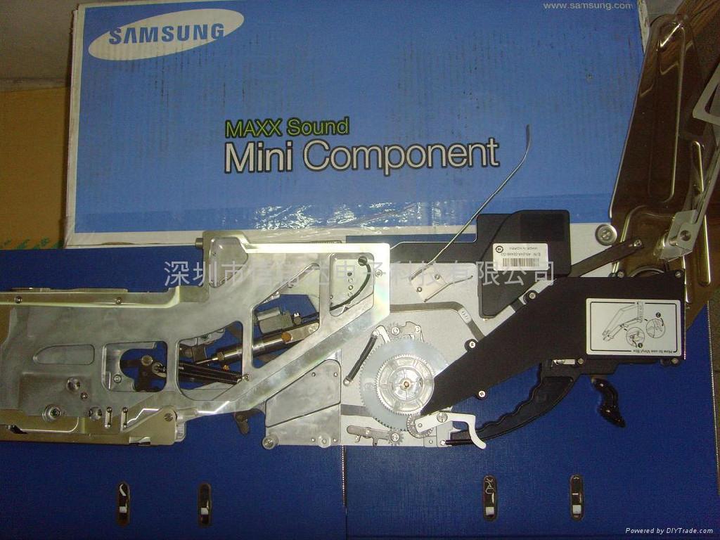 Samsung SM321 feeder 4