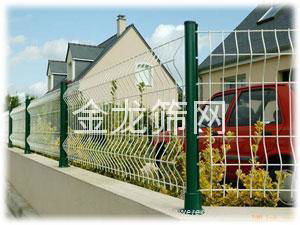 河北专业生产公路护栏网厂家PVC草坪护栏塑钢护栏 2